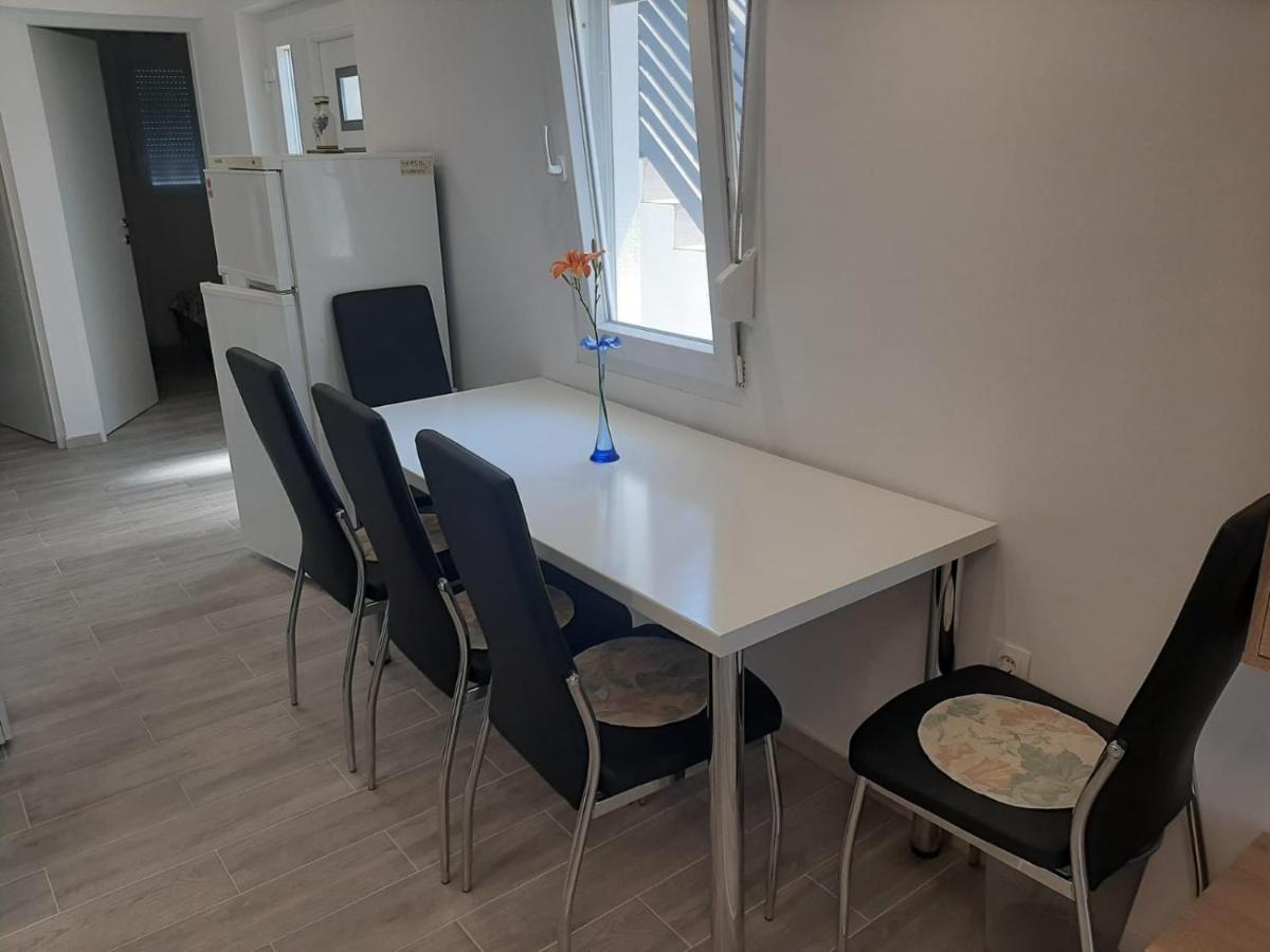 H&F Apartmani Vir Buitenkant foto