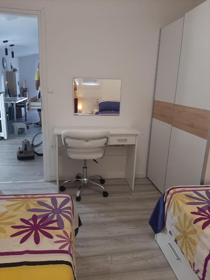 H&F Apartmani Vir Buitenkant foto